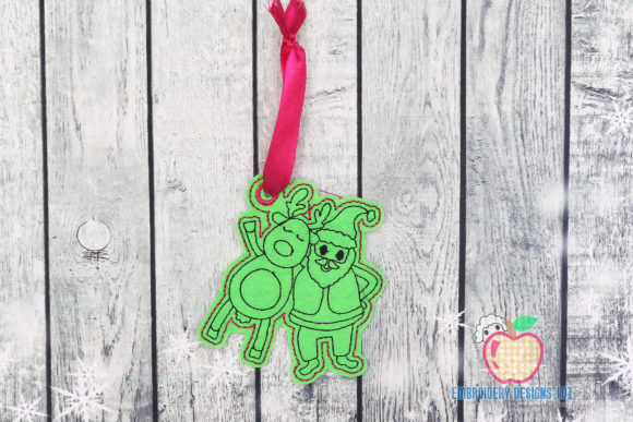 Cute Dancing Santa & Reindeer: A Designer’s Review