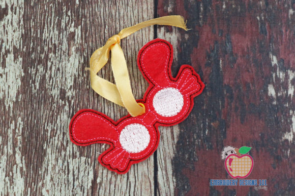 Review: Christmas Glasses Ornament for 4x4 Hoops