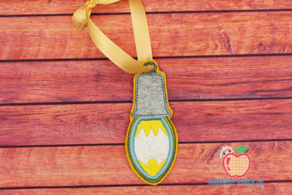 Review: Christmas Lights ITH Ornament for Etsy
